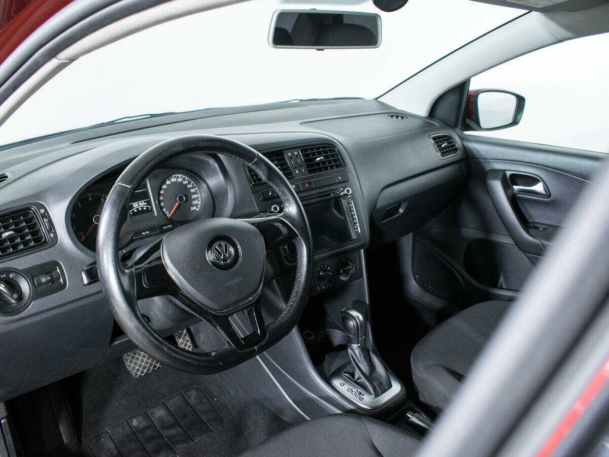 Volkswagen Polo 2016 года с пробегом. Фото: #12