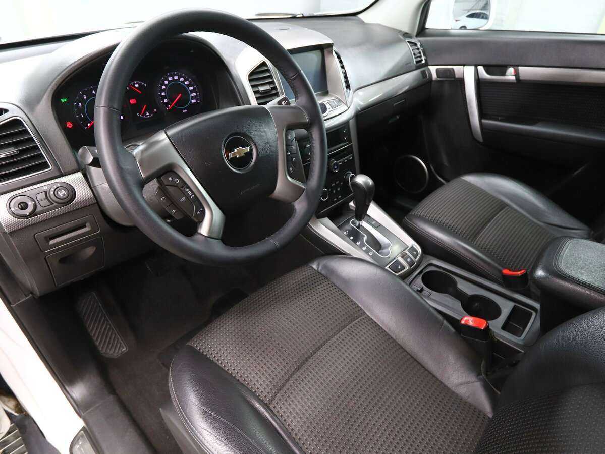 Chevrolet Captiva 2012 года с пробегом. Фото: #9