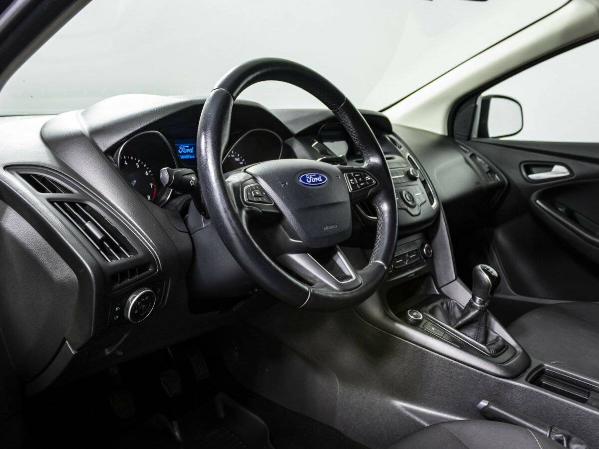 Ford Focus 2018 года с пробегом. Фото: #9