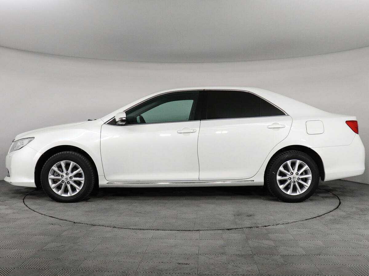 Toyota Camry 2014 года с пробегом. Фото: #7