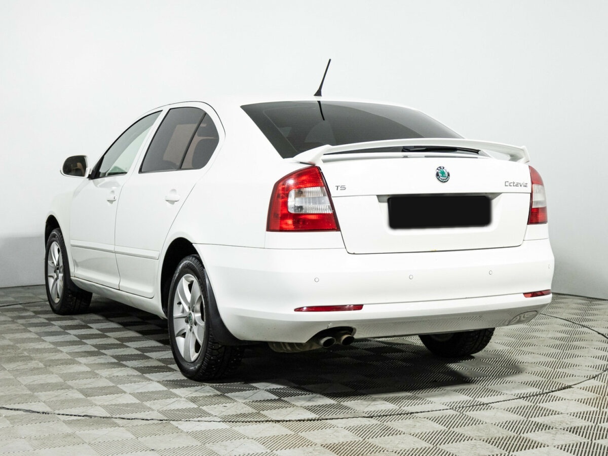 Skoda Octavia 2012 года с пробегом. Фото: #6