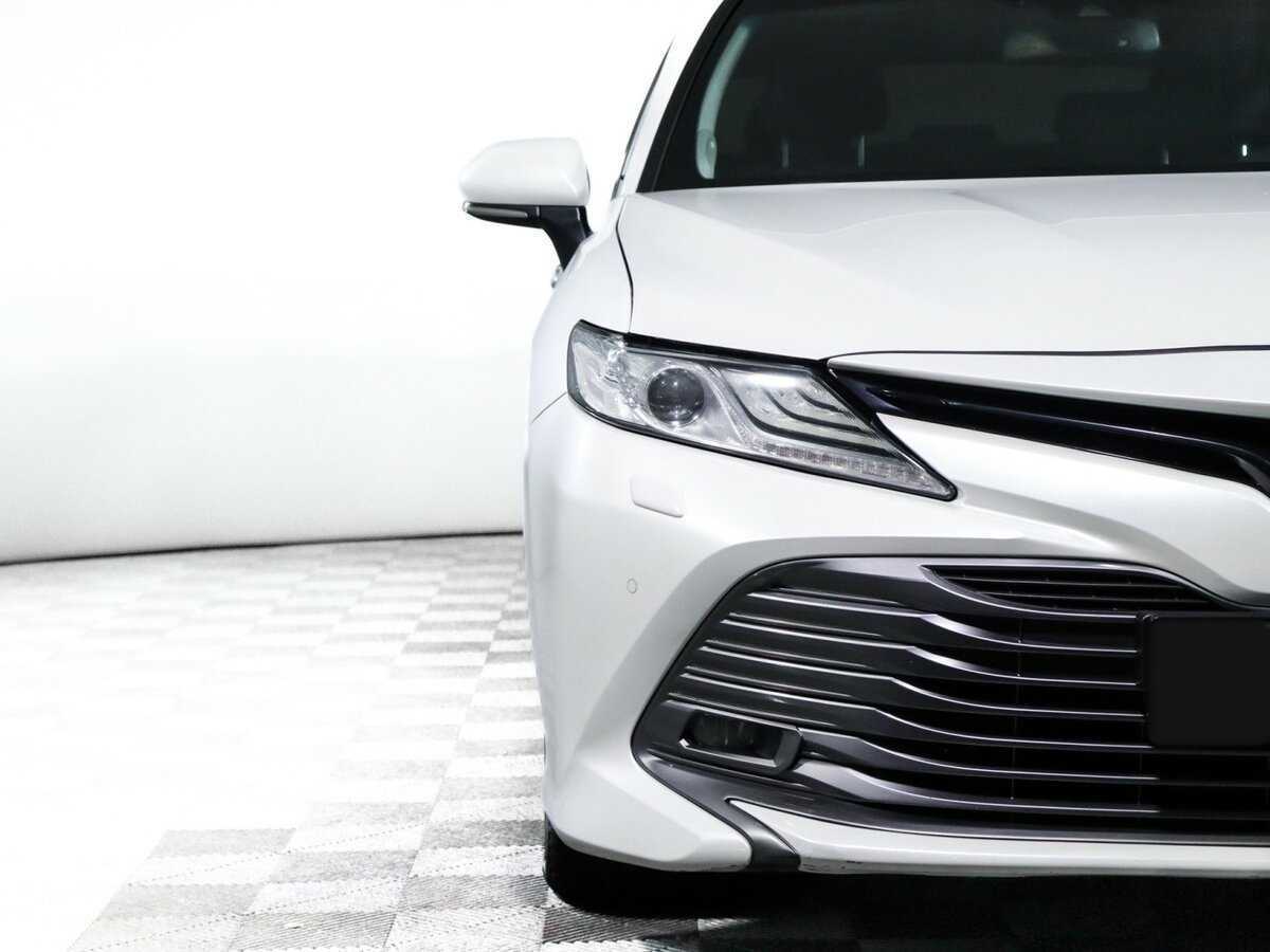 Toyota Camry 2019 года с пробегом. Фото: #14