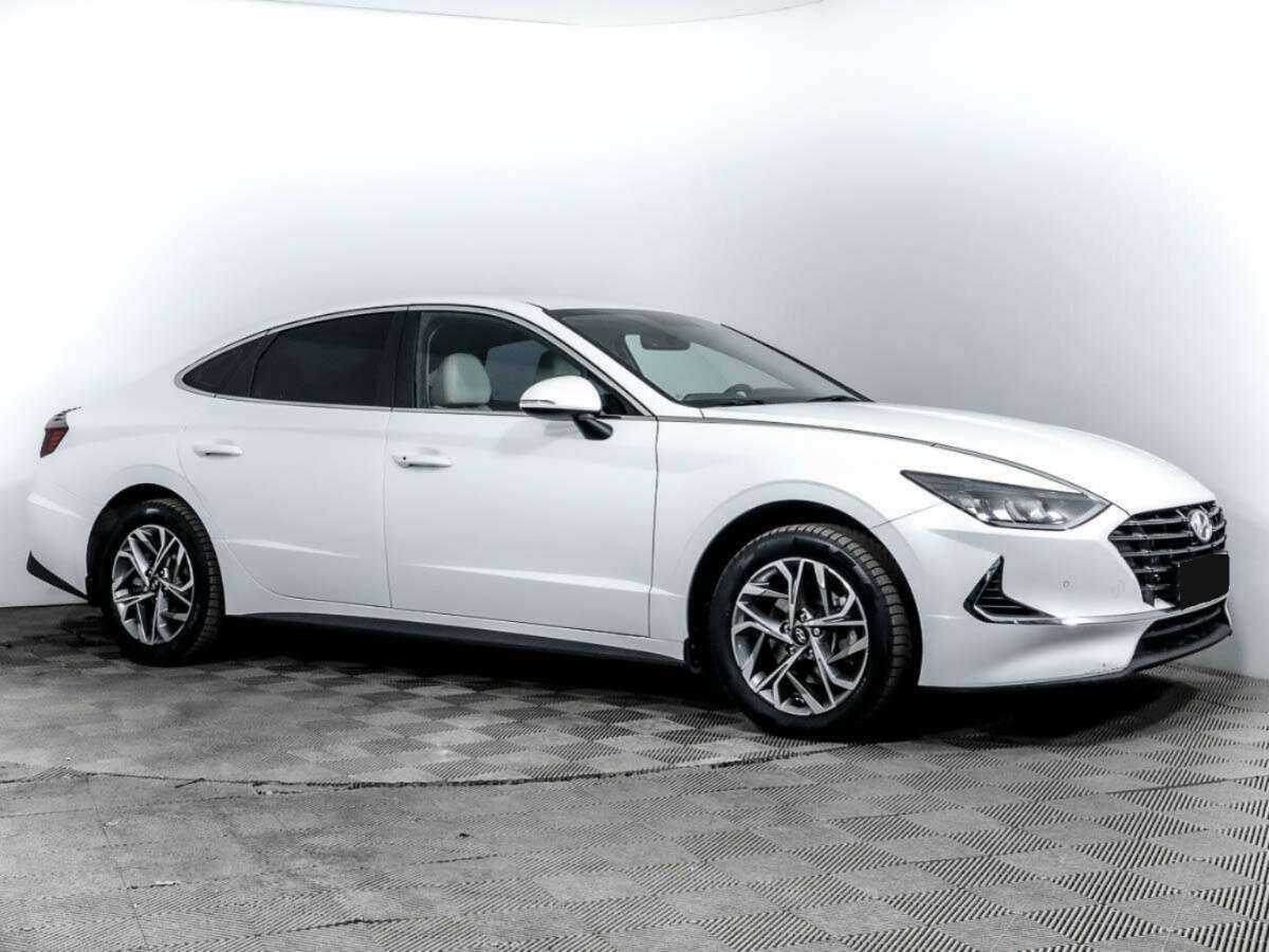 Hyundai Sonata 2020 года с пробегом. Фото: #2