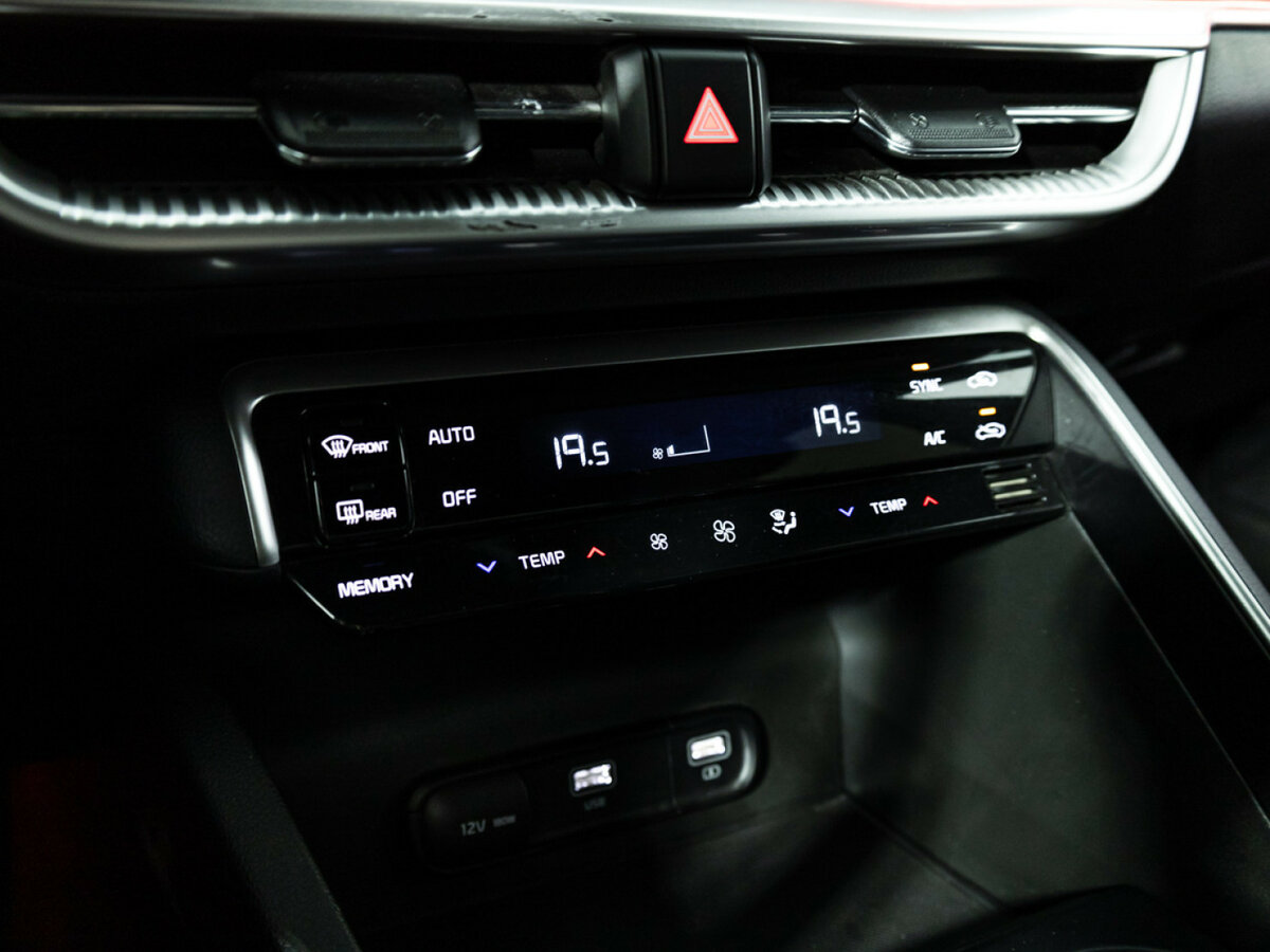 Kia K5 2020 года с пробегом. Фото: #16