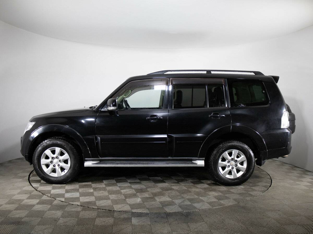 Mitsubishi Pajero 2013 года с пробегом. Фото: #5