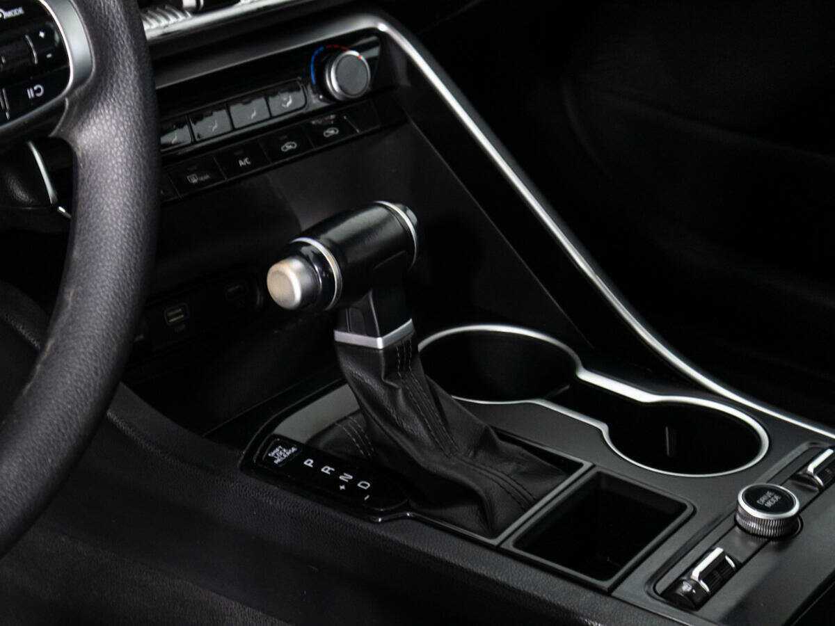 Kia K5 2020 года с пробегом. Фото: #15