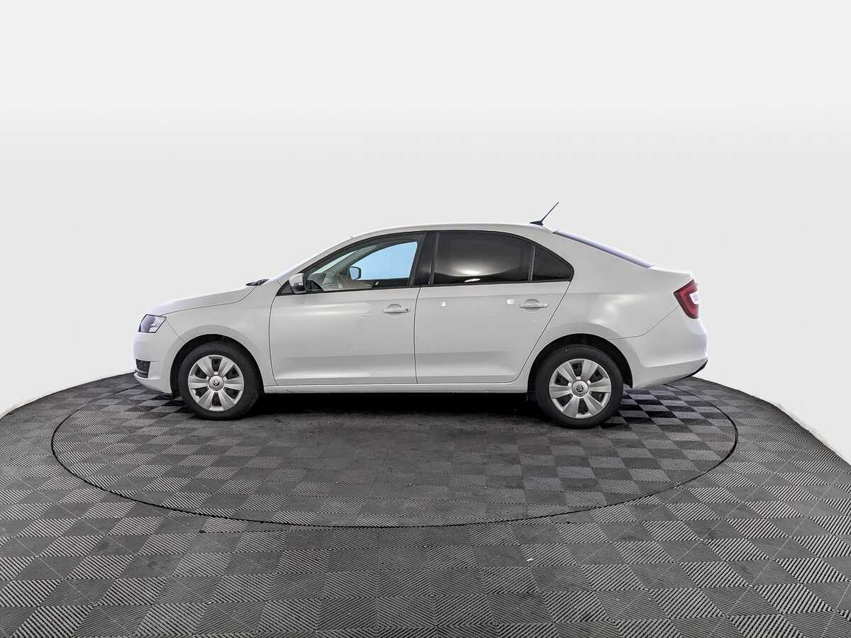Skoda Rapid 2018 года с пробегом. Фото: #7