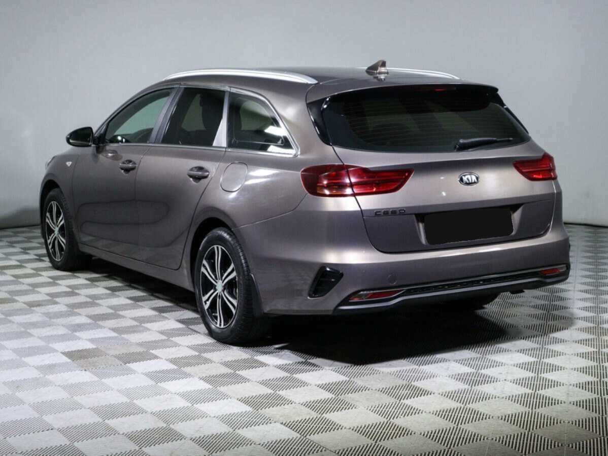 Kia Ceed 2019 года с пробегом. Фото: #6