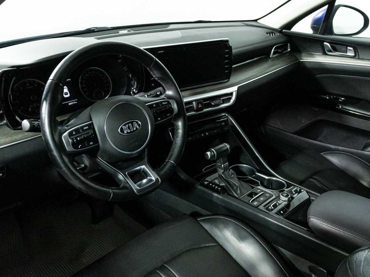 Kia K5 2021 года с пробегом. Фото: #10