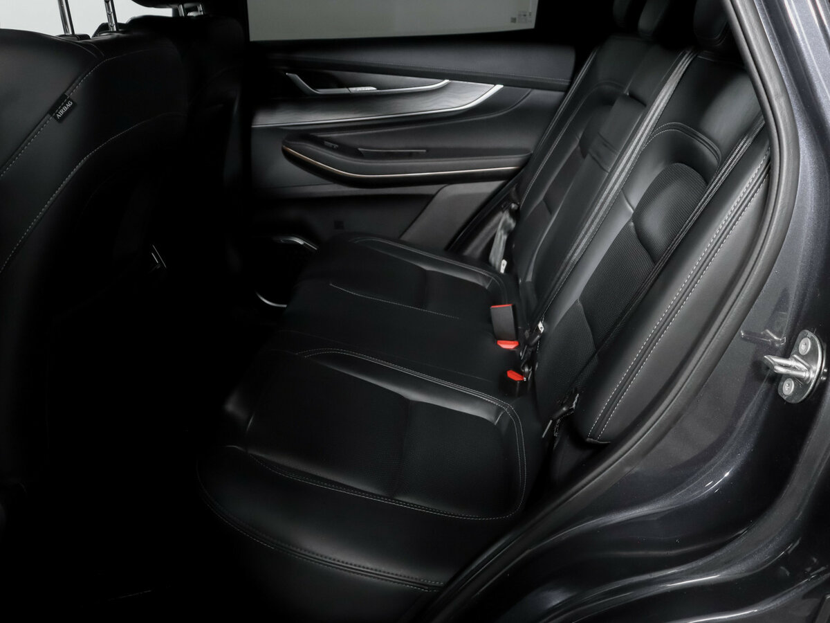 EXEED LX 2024 года с пробегом. Фото: #9