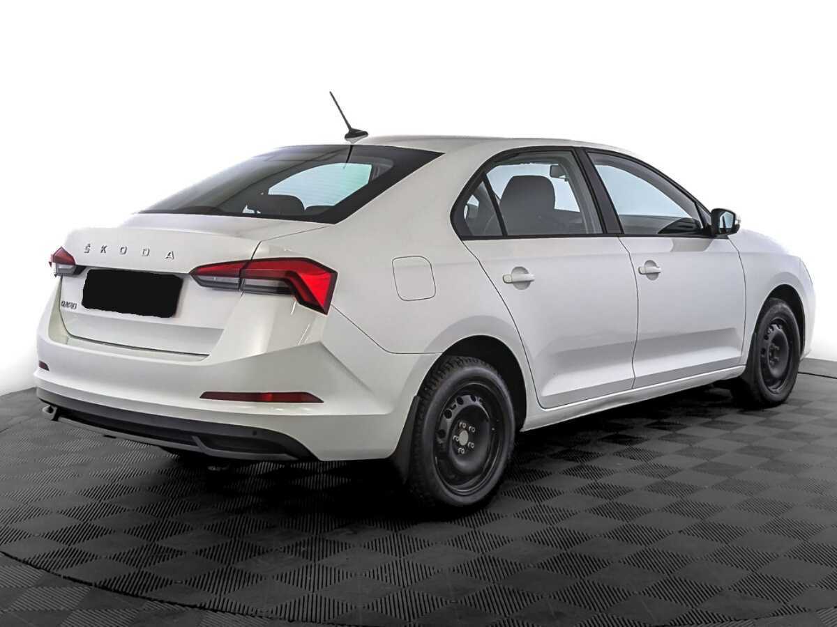 Skoda Rapid 2021 года с пробегом. Фото: #4