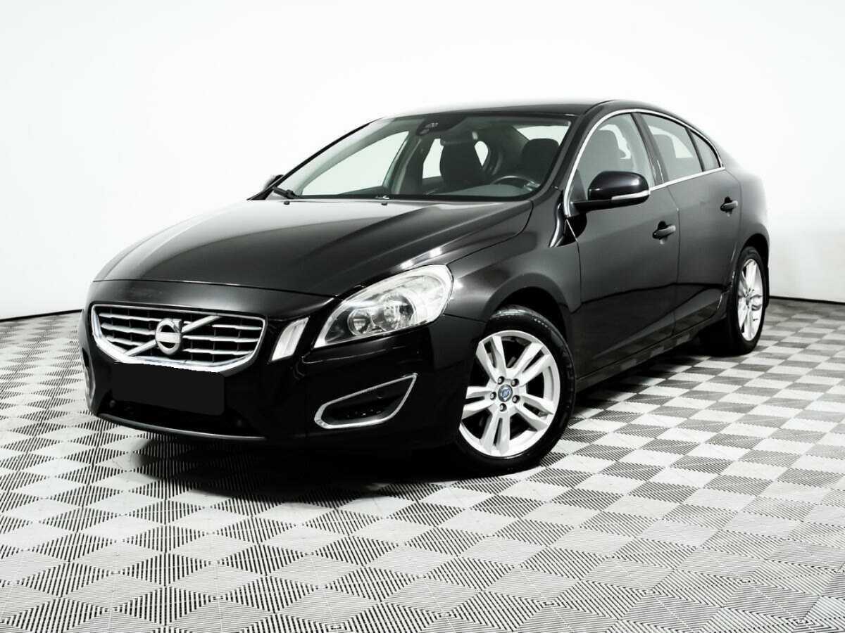 Volvo S60 2012 года с пробегом. Фото: #0