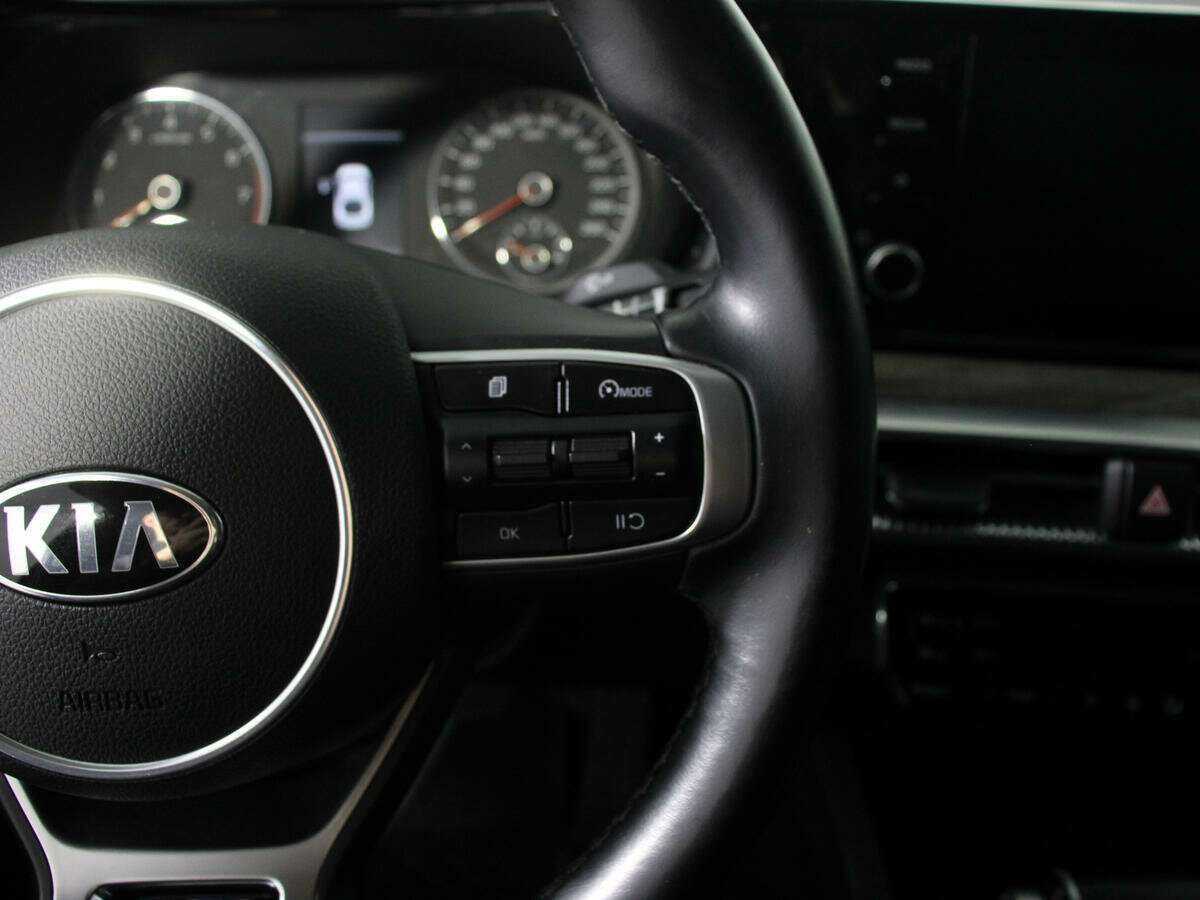 Kia K5 2021 года с пробегом. Фото: #16