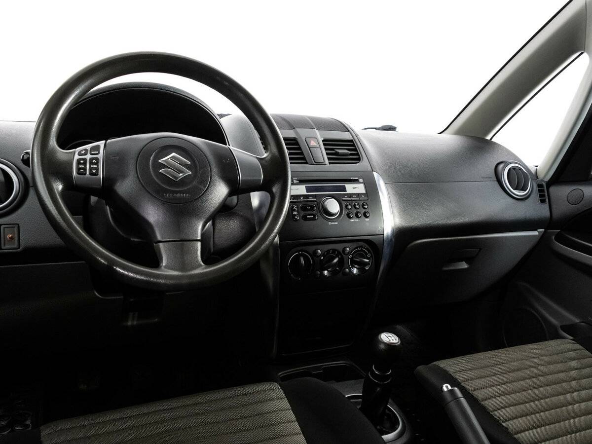 Suzuki SX4 2012 года с пробегом. Фото: #10