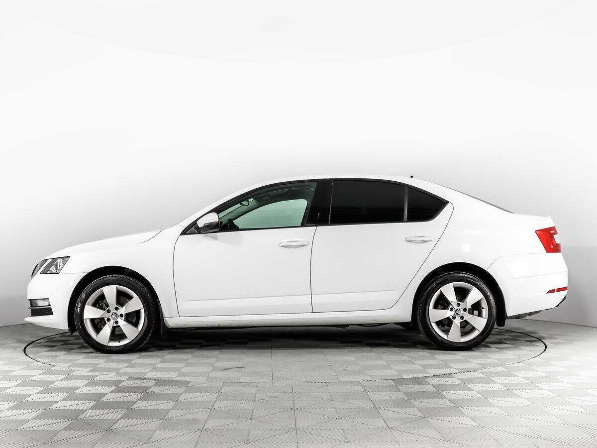 Skoda Octavia 2018 года с пробегом. Фото: #7