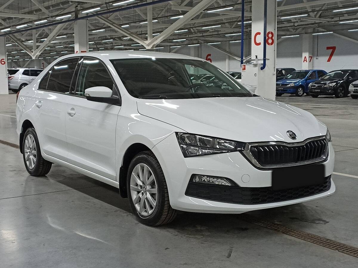 Skoda Rapid 2022 года с пробегом. Фото: #2
