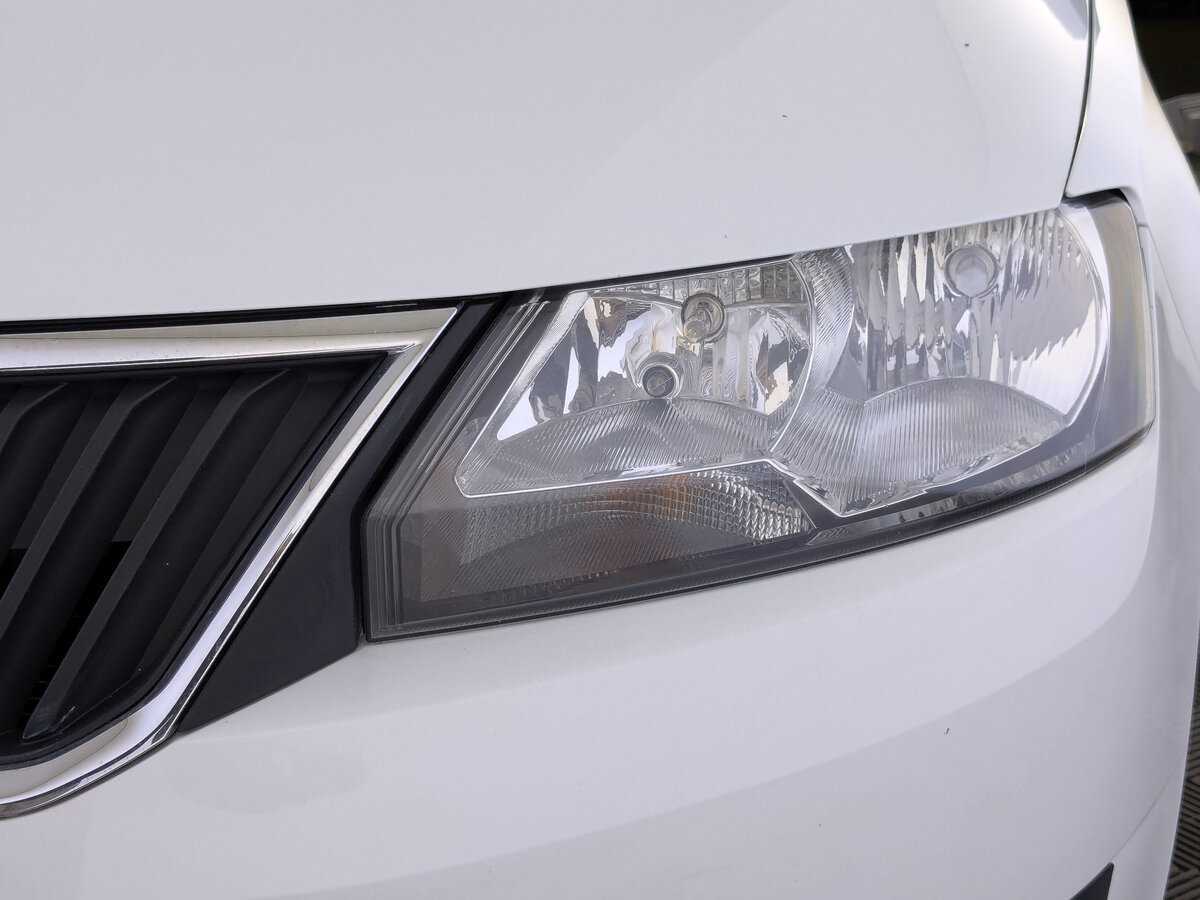 Skoda Rapid 2019 года с пробегом. Фото: #10