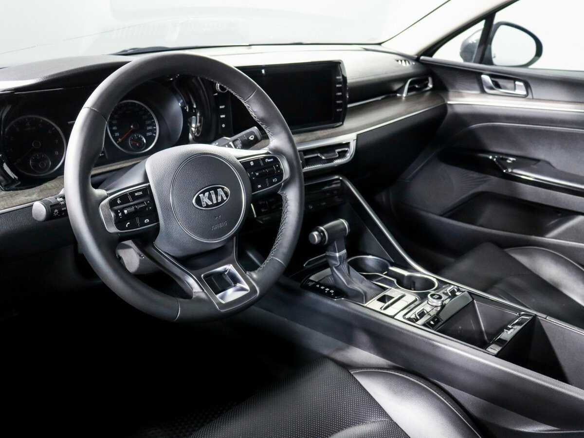 Kia K5 2020 года с пробегом. Фото: #13