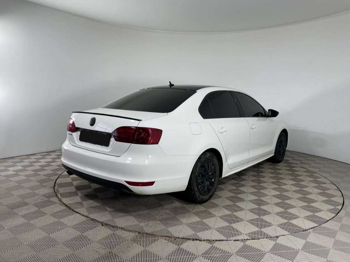 Volkswagen Jetta 2014 года с пробегом. Фото: #3