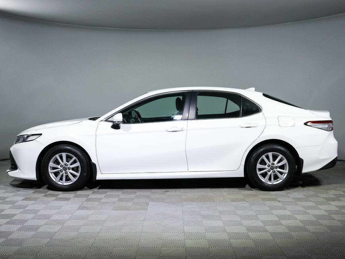 Toyota Camry 2018 года с пробегом. Фото: #7