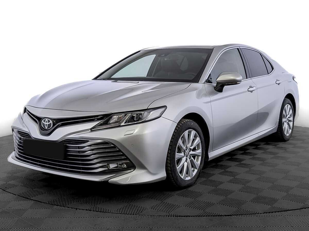 Toyota Camry 2019 года с пробегом. Посмотреть фото