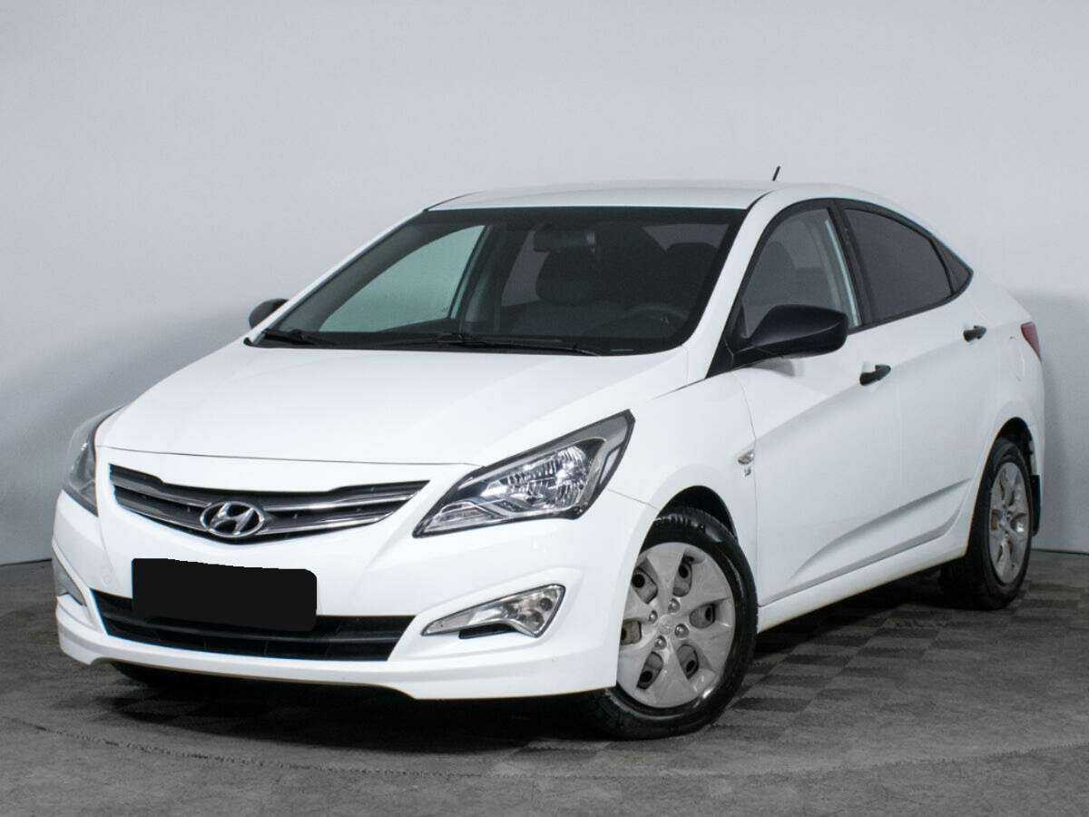 Hyundai Solaris 2015 года с пробегом. Посмотреть фото