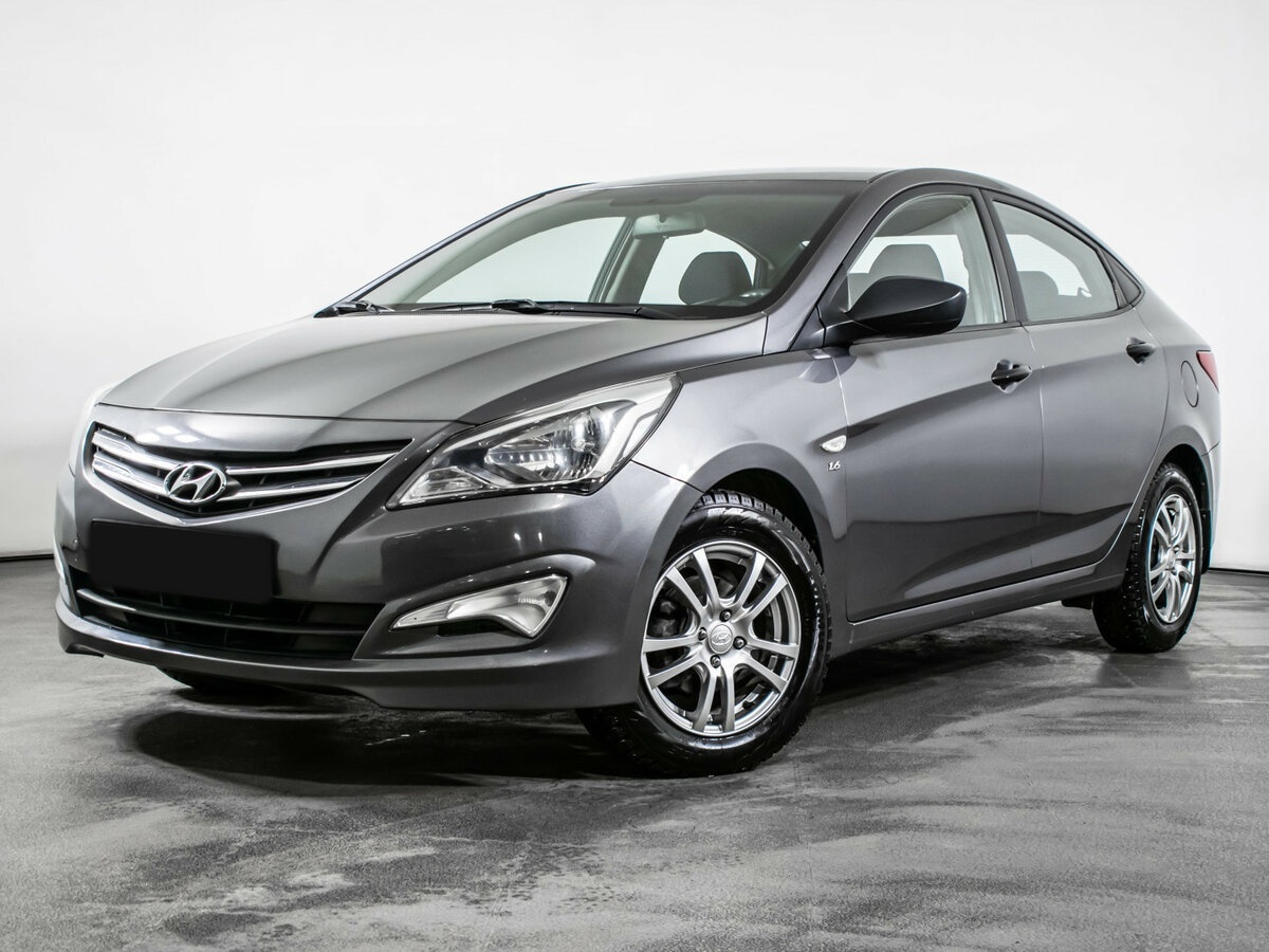 Hyundai Solaris 2015 года с пробегом. Посмотреть фото