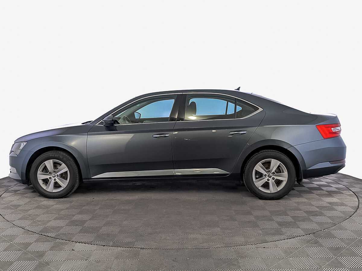 Skoda Superb 2019 года с пробегом. Фото: #7