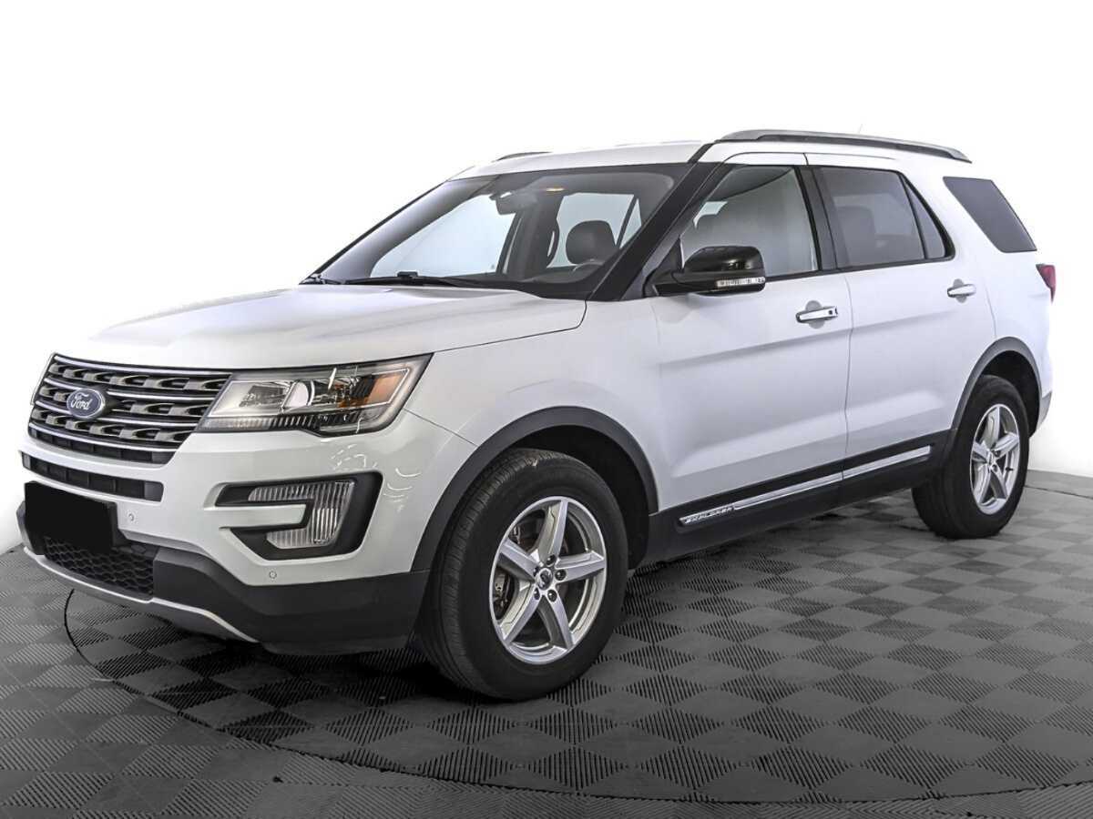 Ford Explorer 2017 года с пробегом. Посмотреть фото