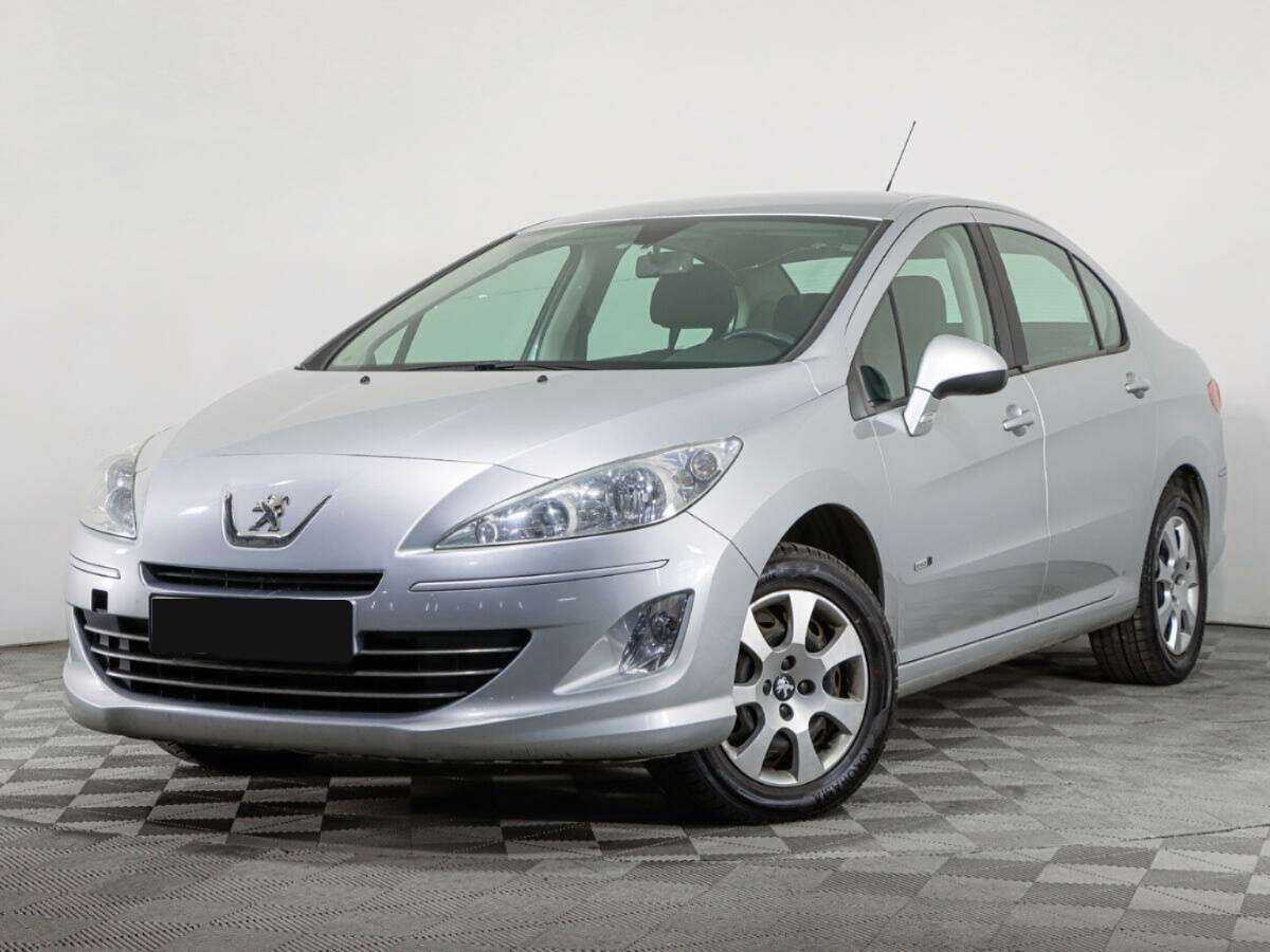 Peugeot 408 2016 года с пробегом. Посмотреть фото