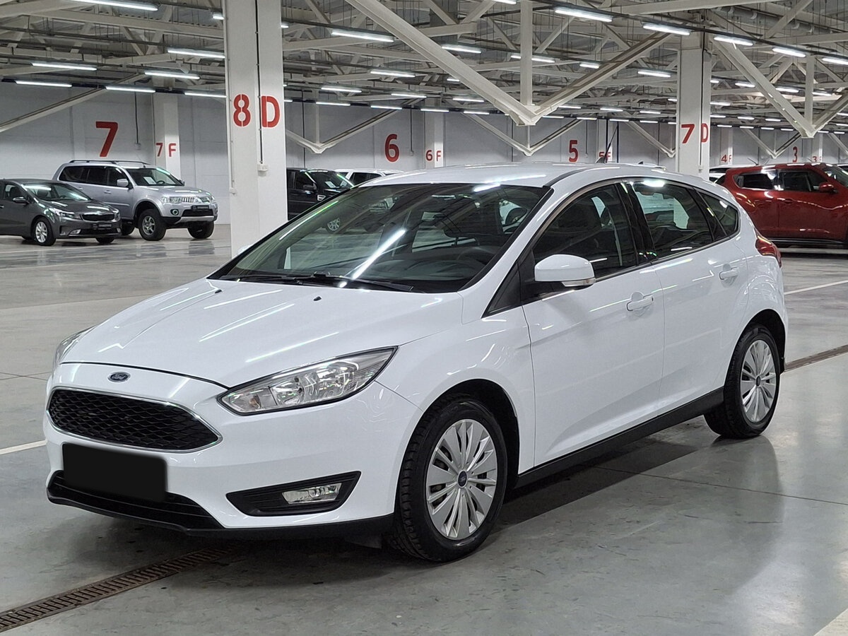 Ford Focus 2018 года с пробегом. Посмотреть фото