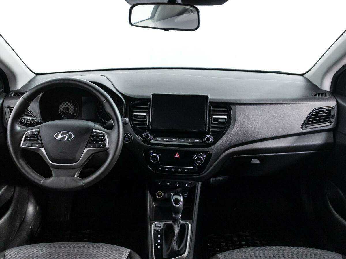 Hyundai Solaris 2021 года с пробегом. Фото: #12