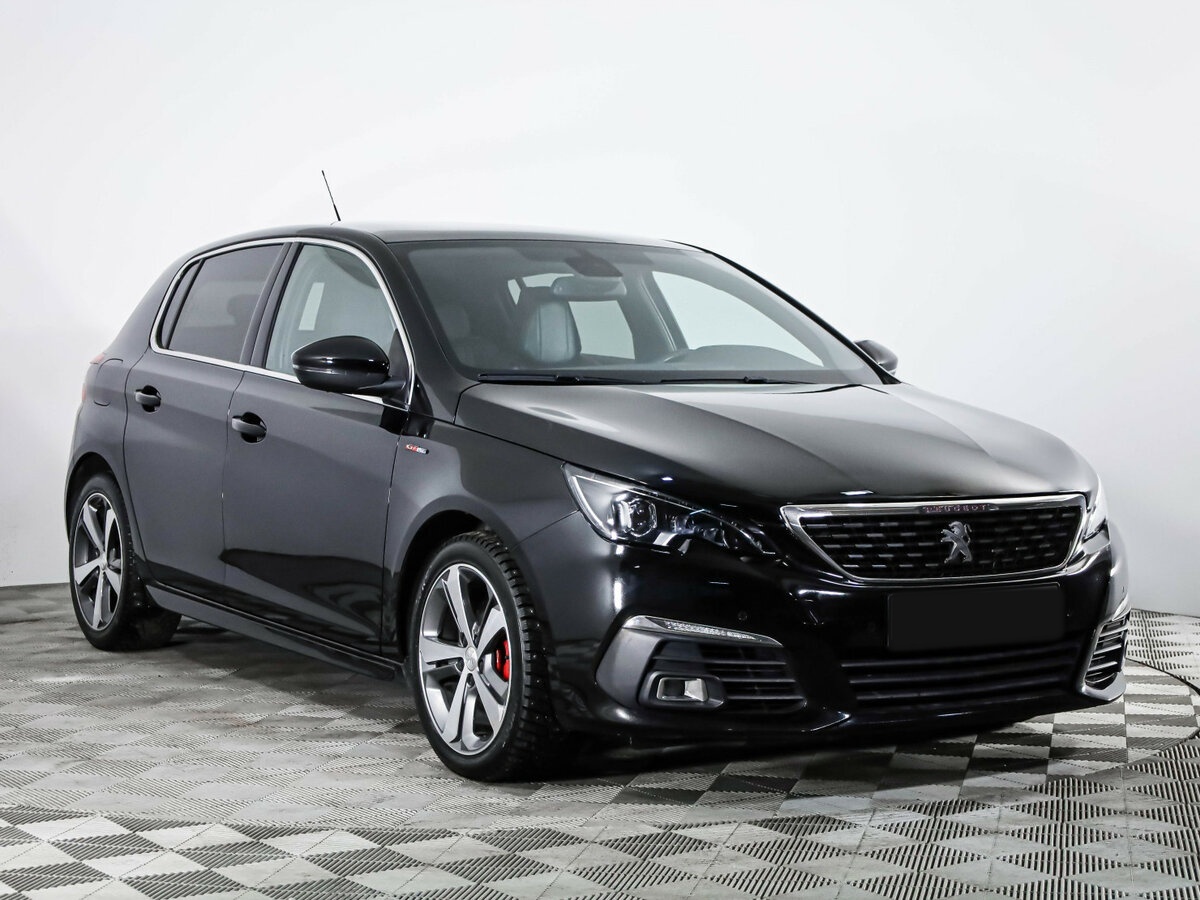 Peugeot 308 2019 года с пробегом. Фото: #2