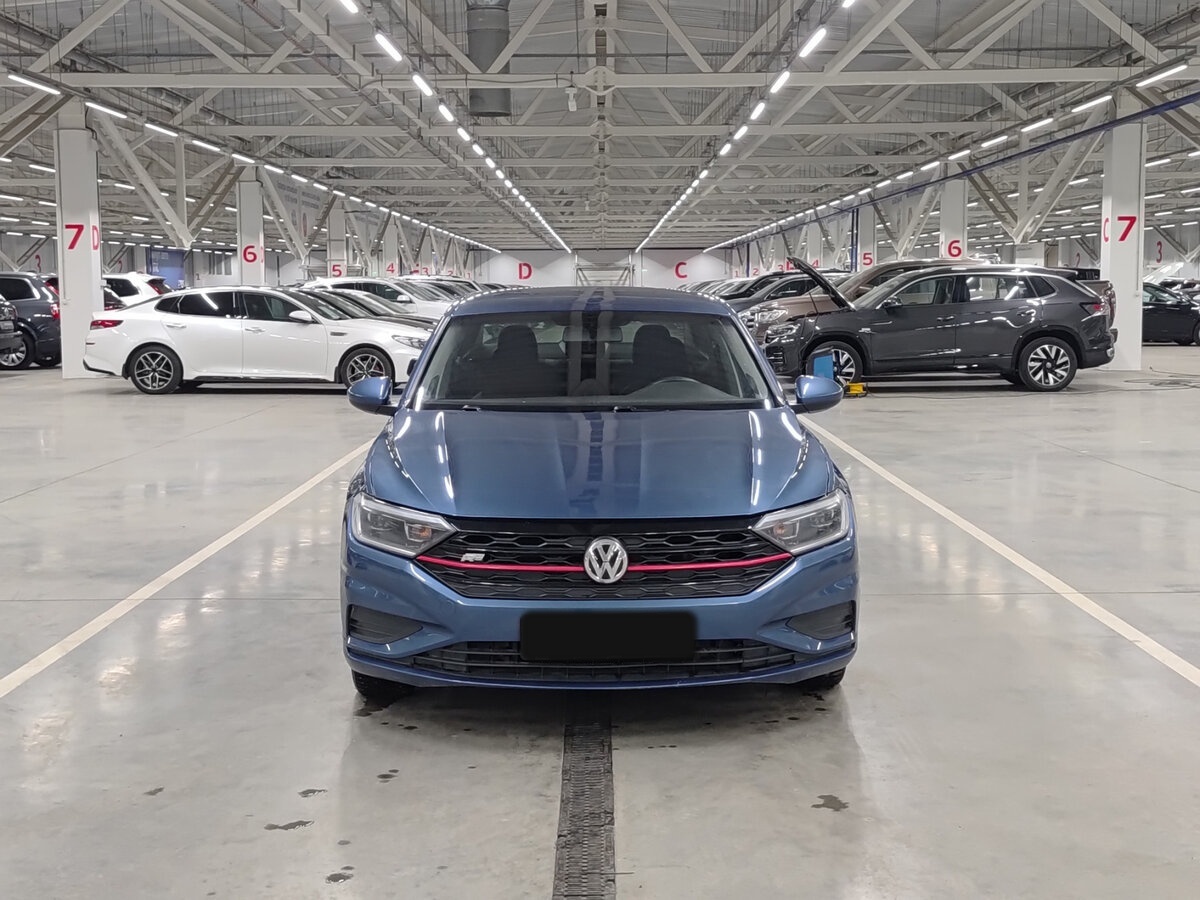 Volkswagen Jetta 2019 года с пробегом. Фото: #1