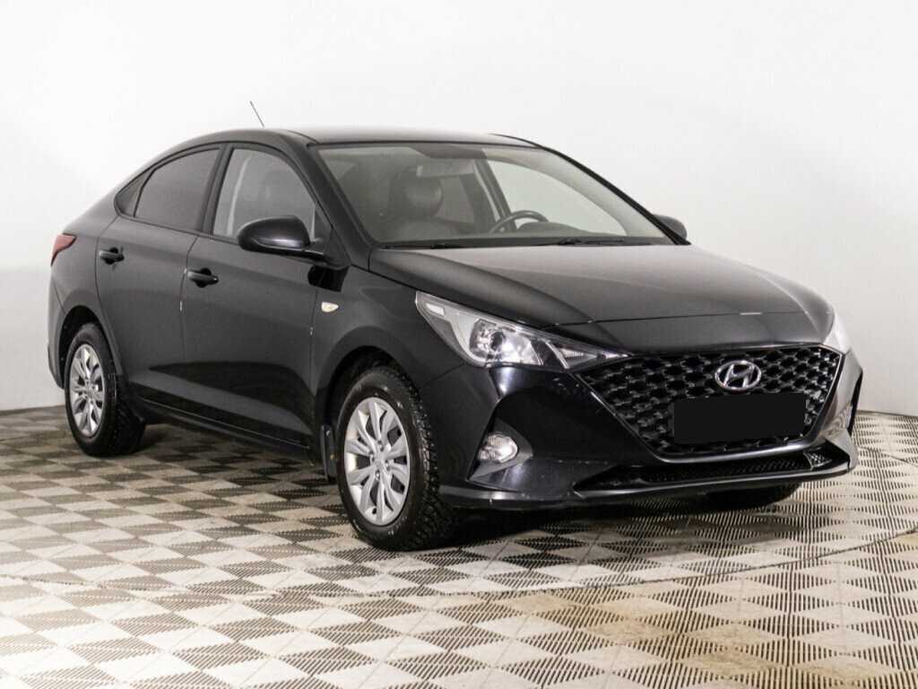 Hyundai Solaris 2021 года с пробегом. Фото: #2