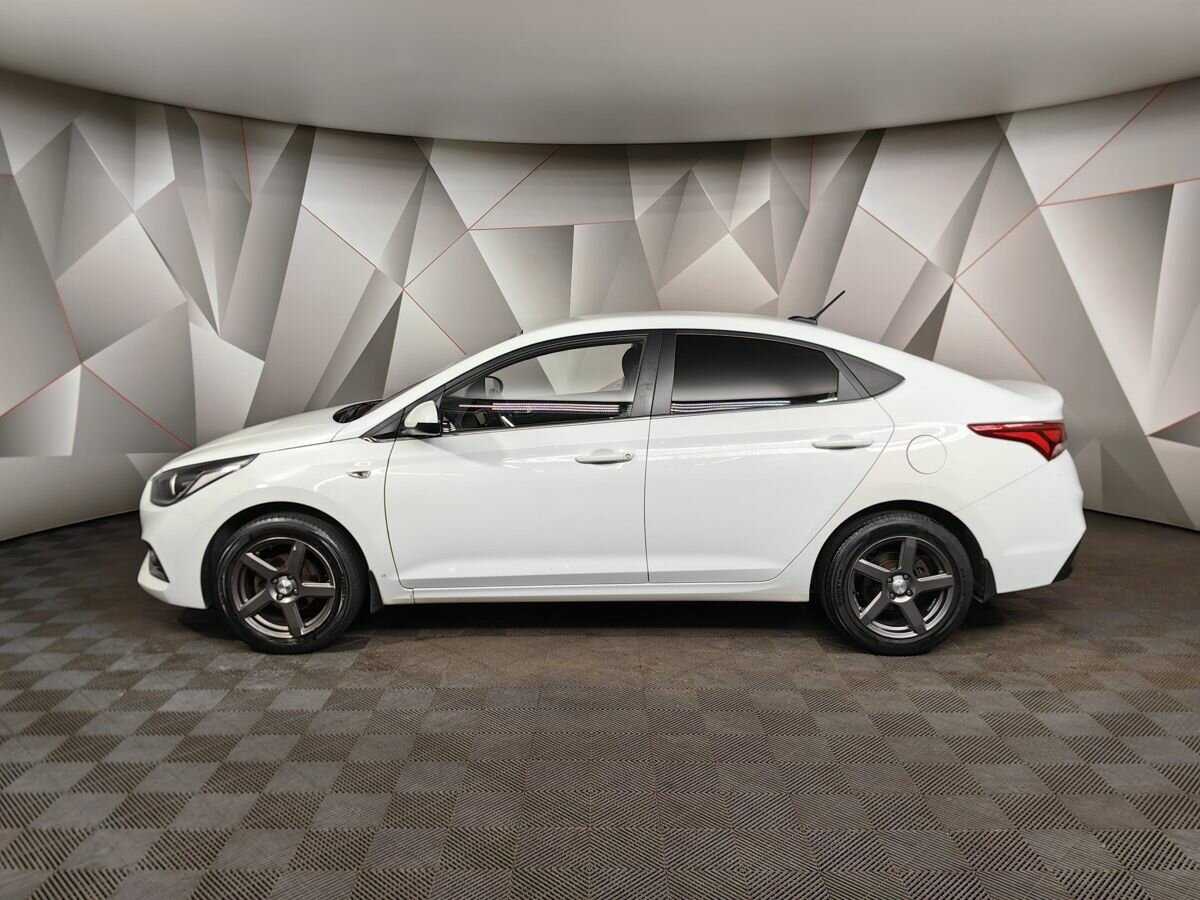 Hyundai Solaris 2017 года с пробегом. Фото: #4