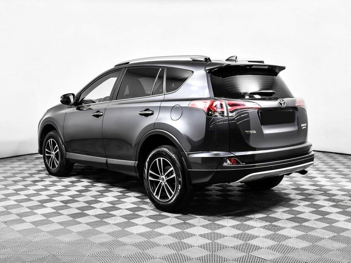 Toyota RAV4 2016 года с пробегом. Фото: #5