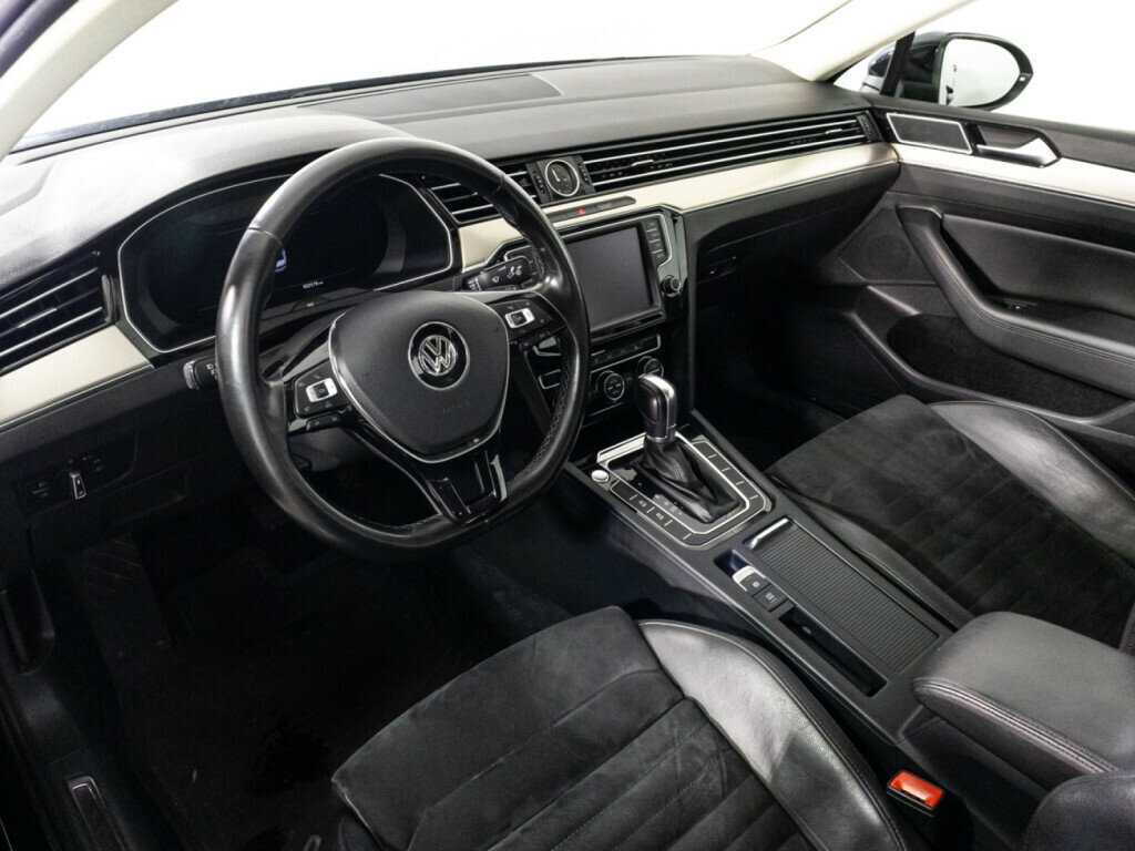 Volkswagen Passat 2016 года с пробегом. Фото: #10