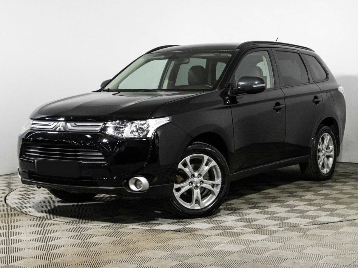 Mitsubishi Outlander 2013 года с пробегом. Фото: #0