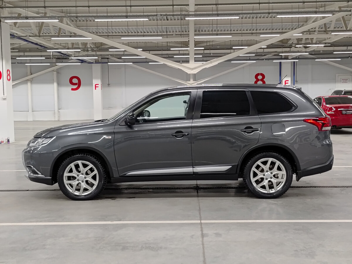 Mitsubishi Outlander 2016 года с пробегом. Фото: #7