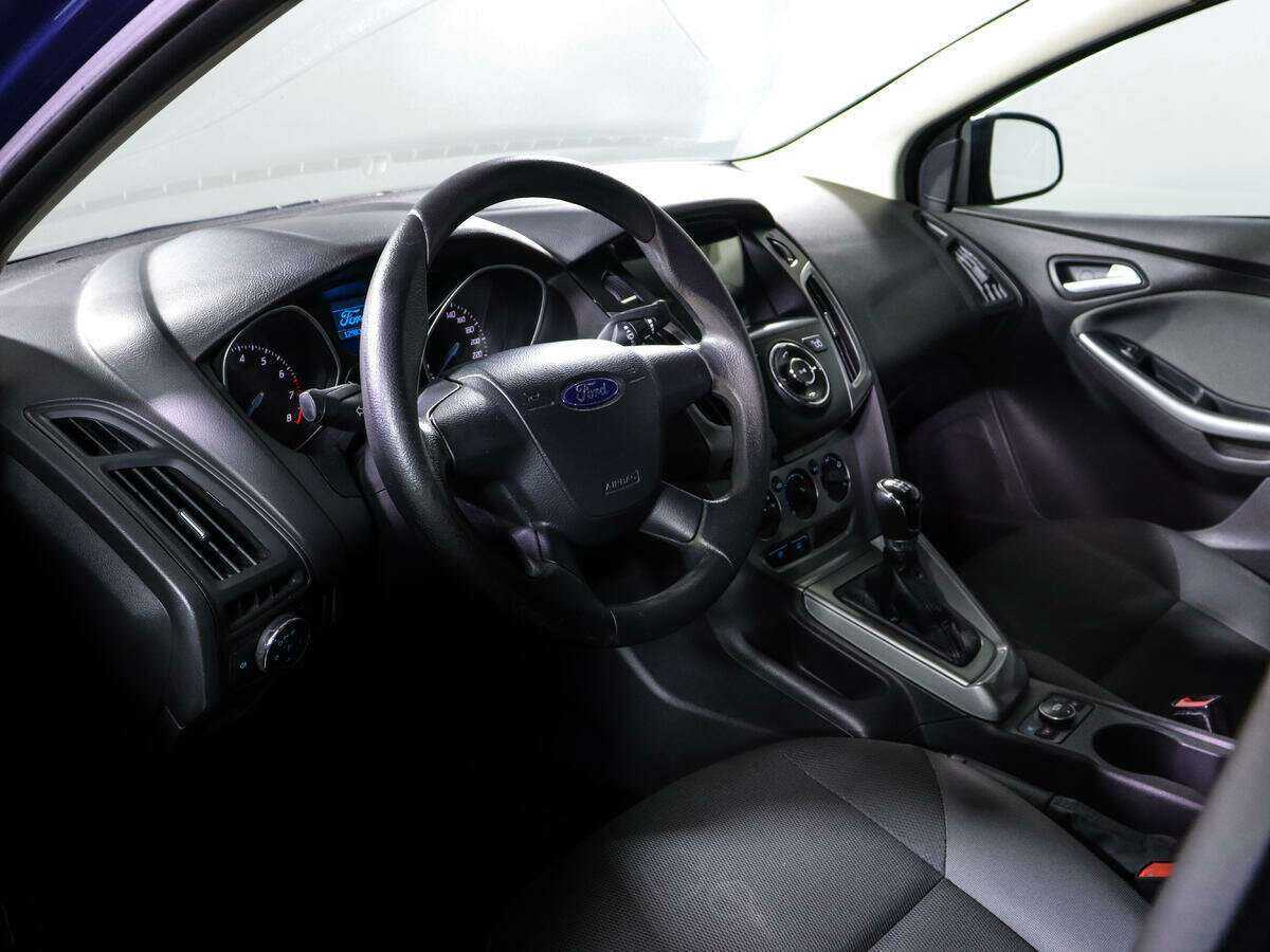 Ford Focus 2012 года с пробегом. Фото: #13