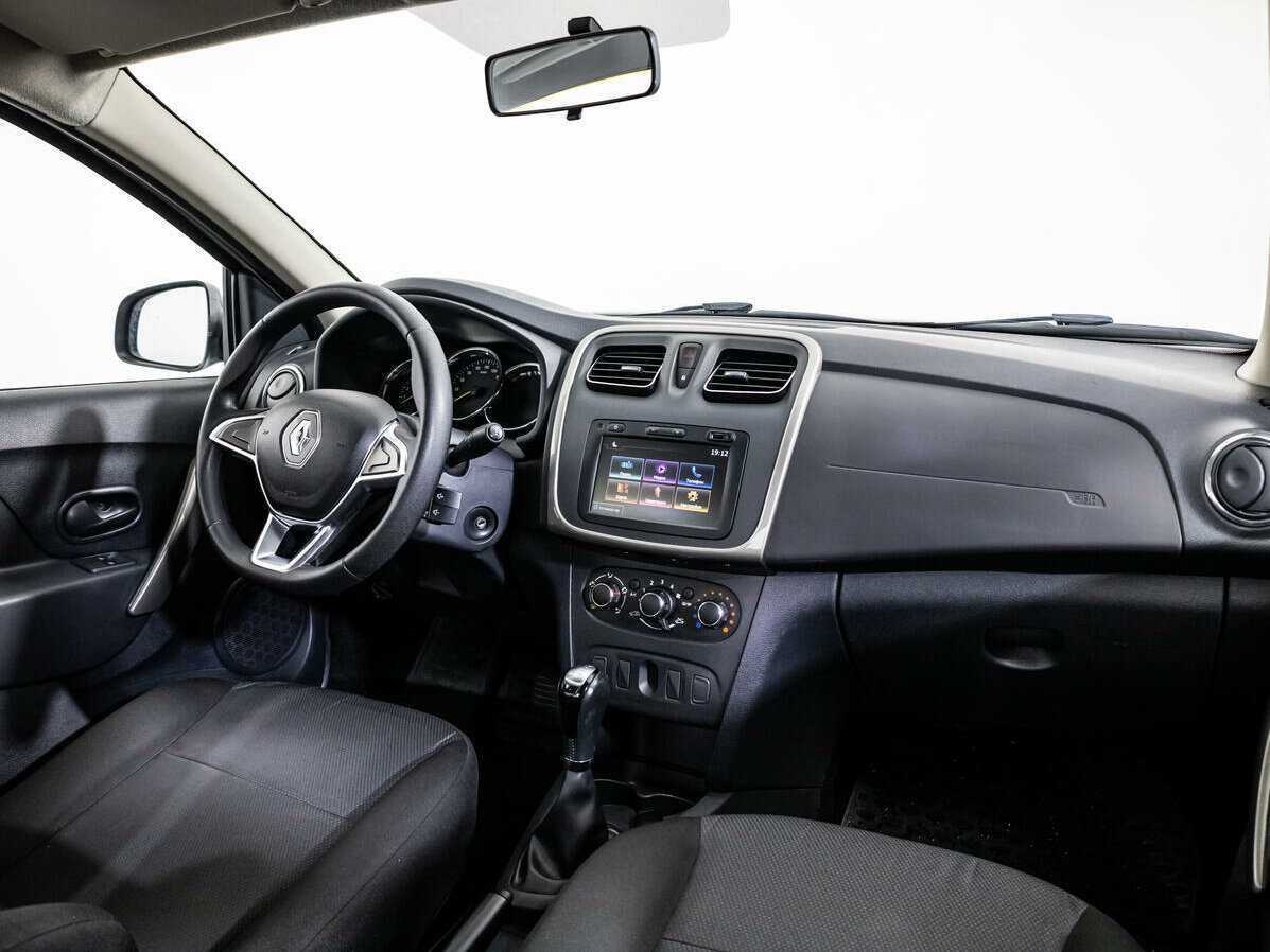 Renault Logan 2019 года с пробегом. Фото: #8