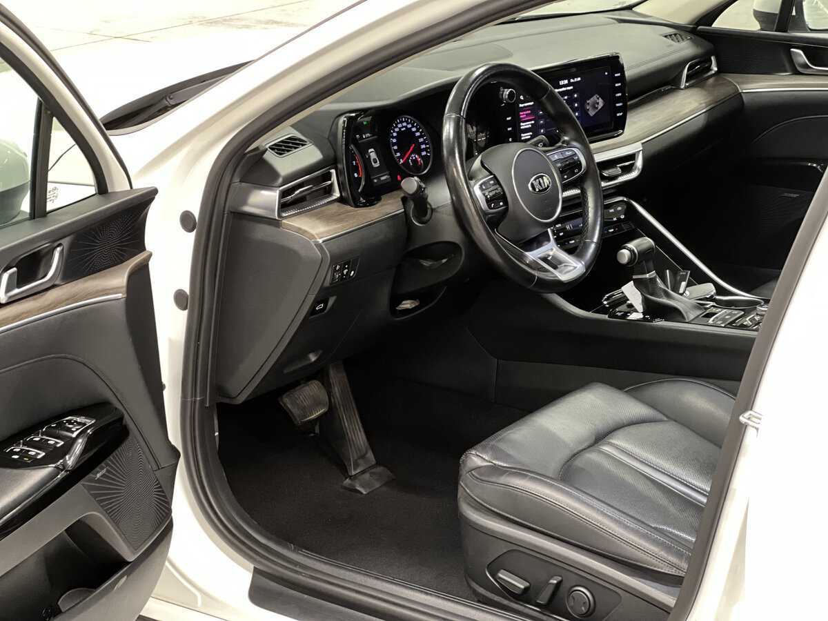 Kia K5 2020 года с пробегом. Фото: #15