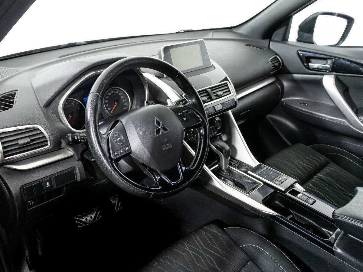 Mitsubishi Eclipse Cross 2019 года с пробегом. Фото: #10