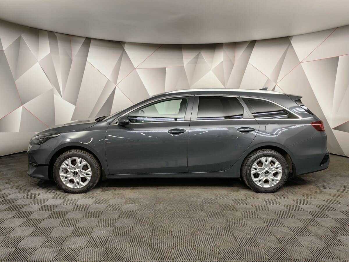 Kia Ceed 2022 года с пробегом. Фото: #4