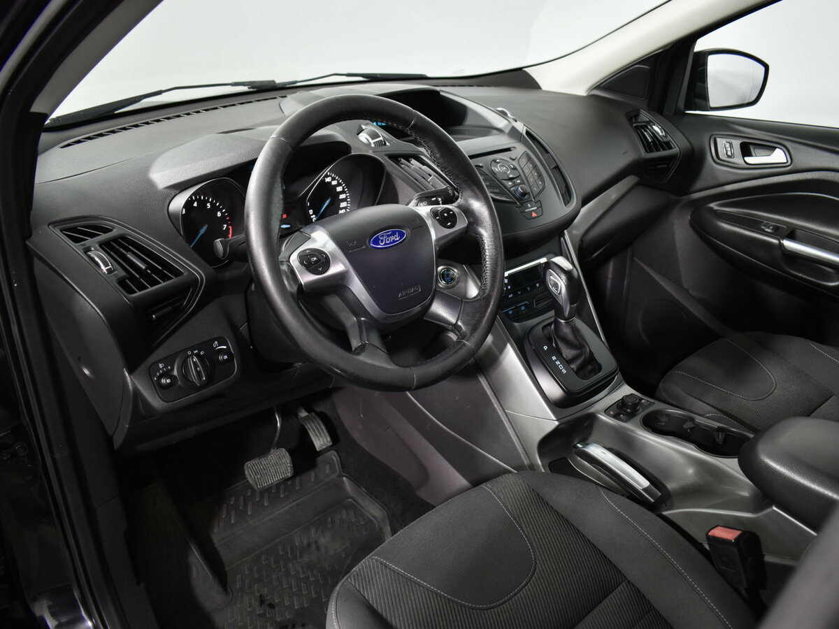 Ford Kuga 2014 года с пробегом. Фото: #7