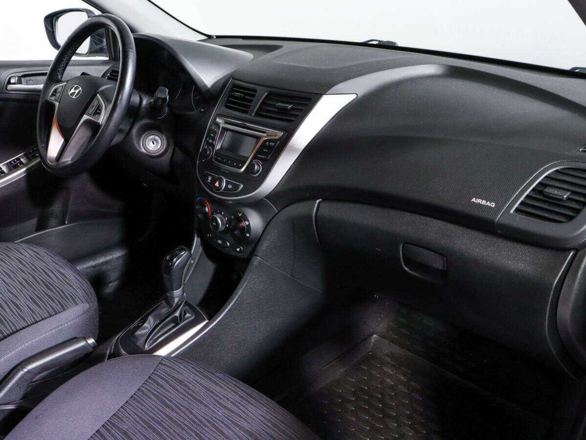 Hyundai Solaris 2016 года с пробегом. Фото: #6