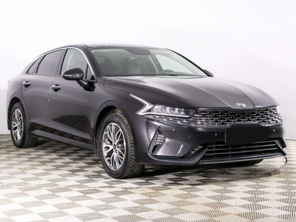 Kia K5 2021 года с пробегом. Фото: #2