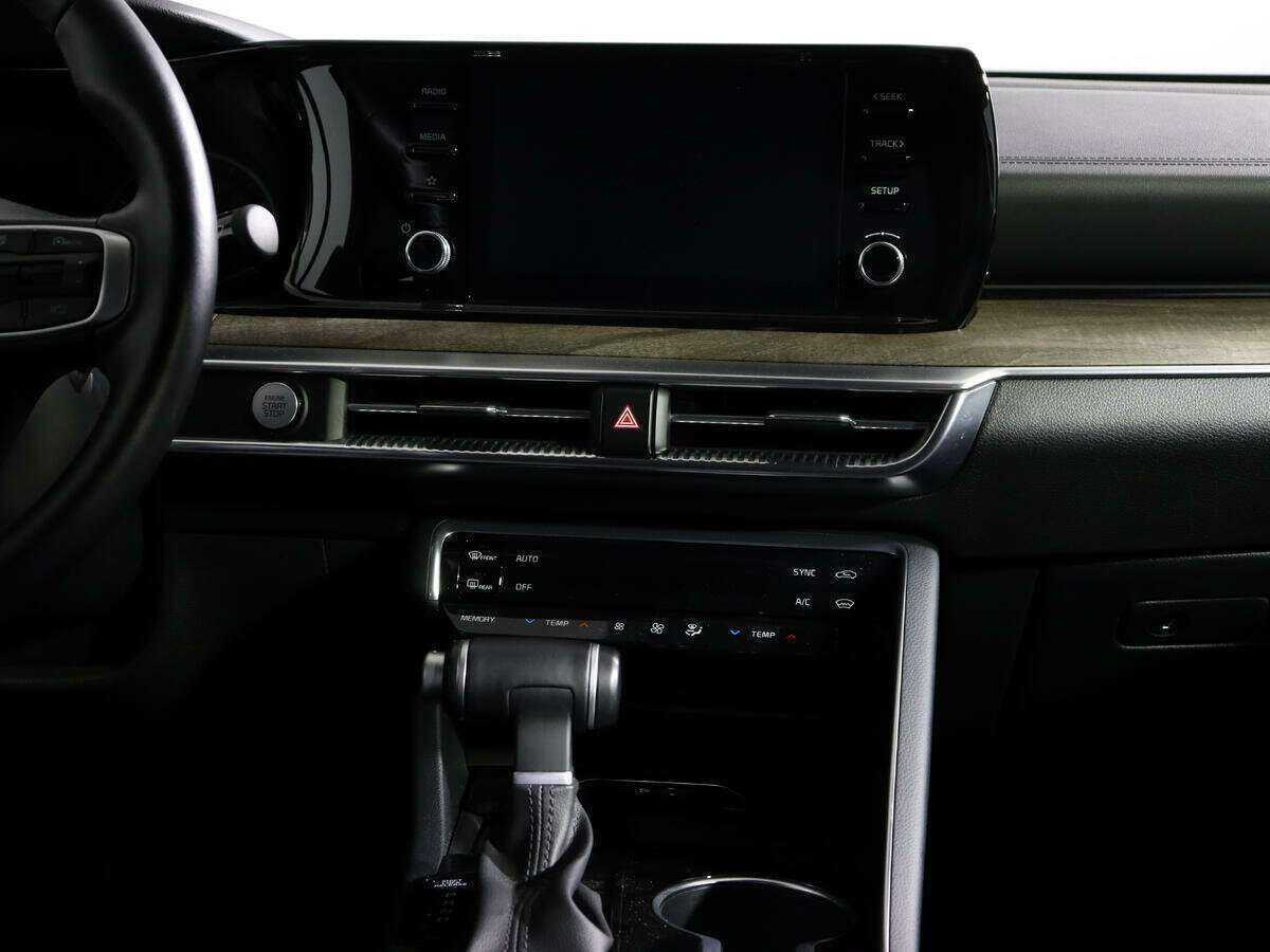 Kia K5 2021 года с пробегом. Фото: #11