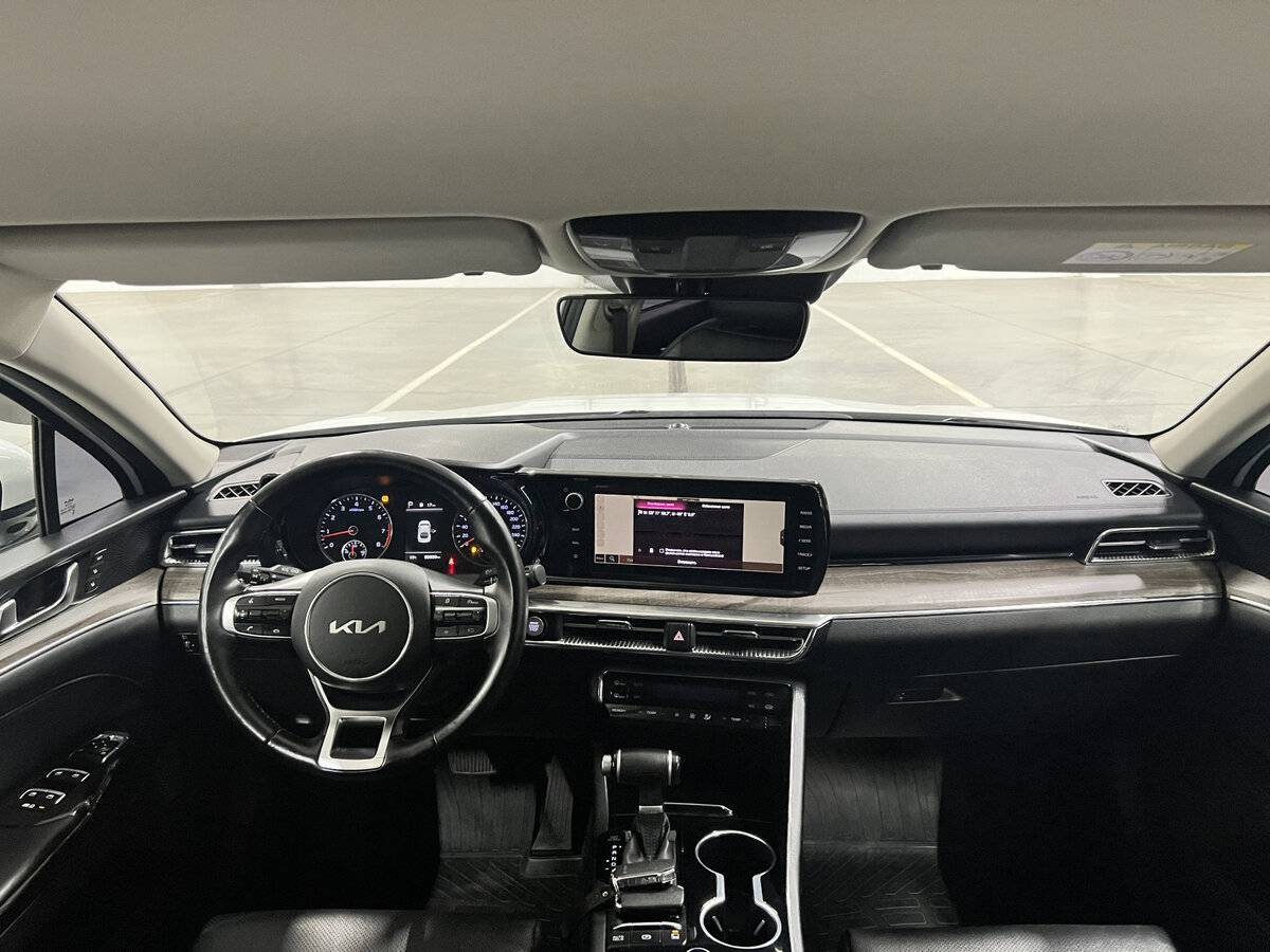 Kia K5 2022 года с пробегом. Фото: #13